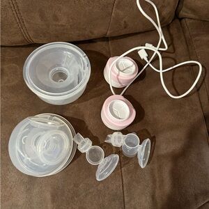 Breast Pump Set with Pink Accents